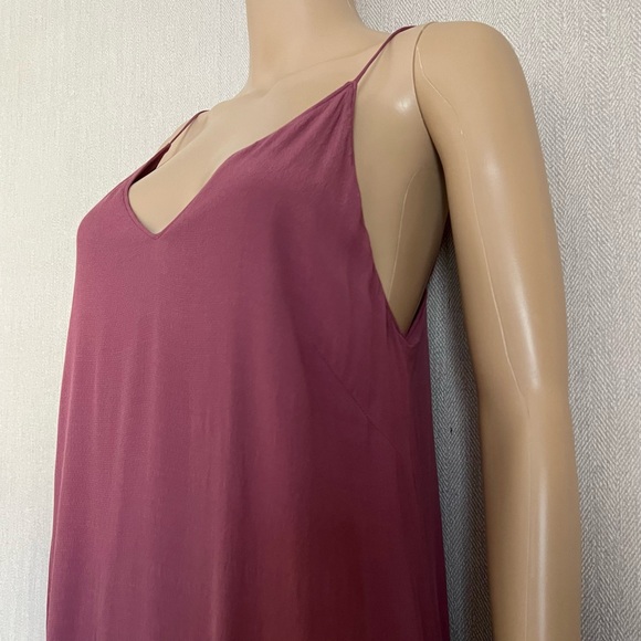 WILFRED FREE: V-Neck Slip Dress - Picture 8 of 14